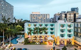 โรงแรมเวฟ